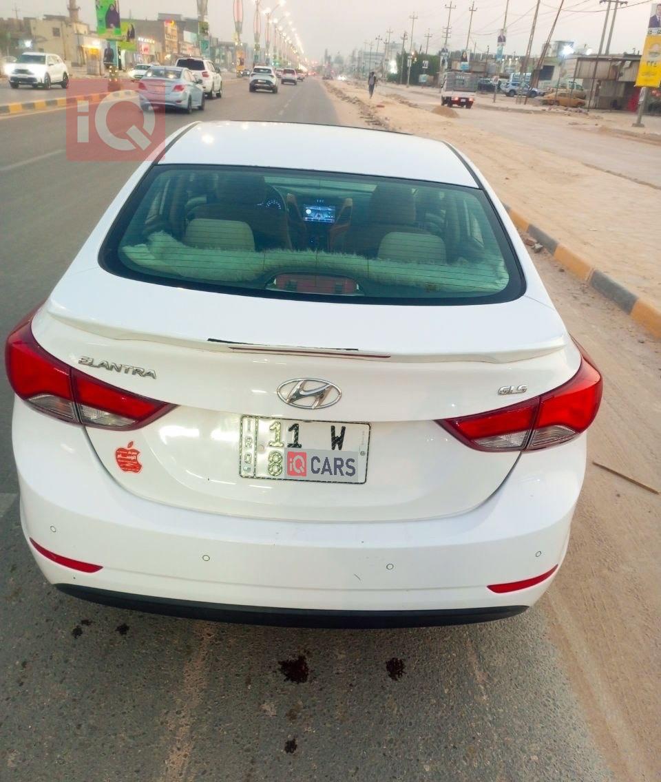 هيونداي النترا